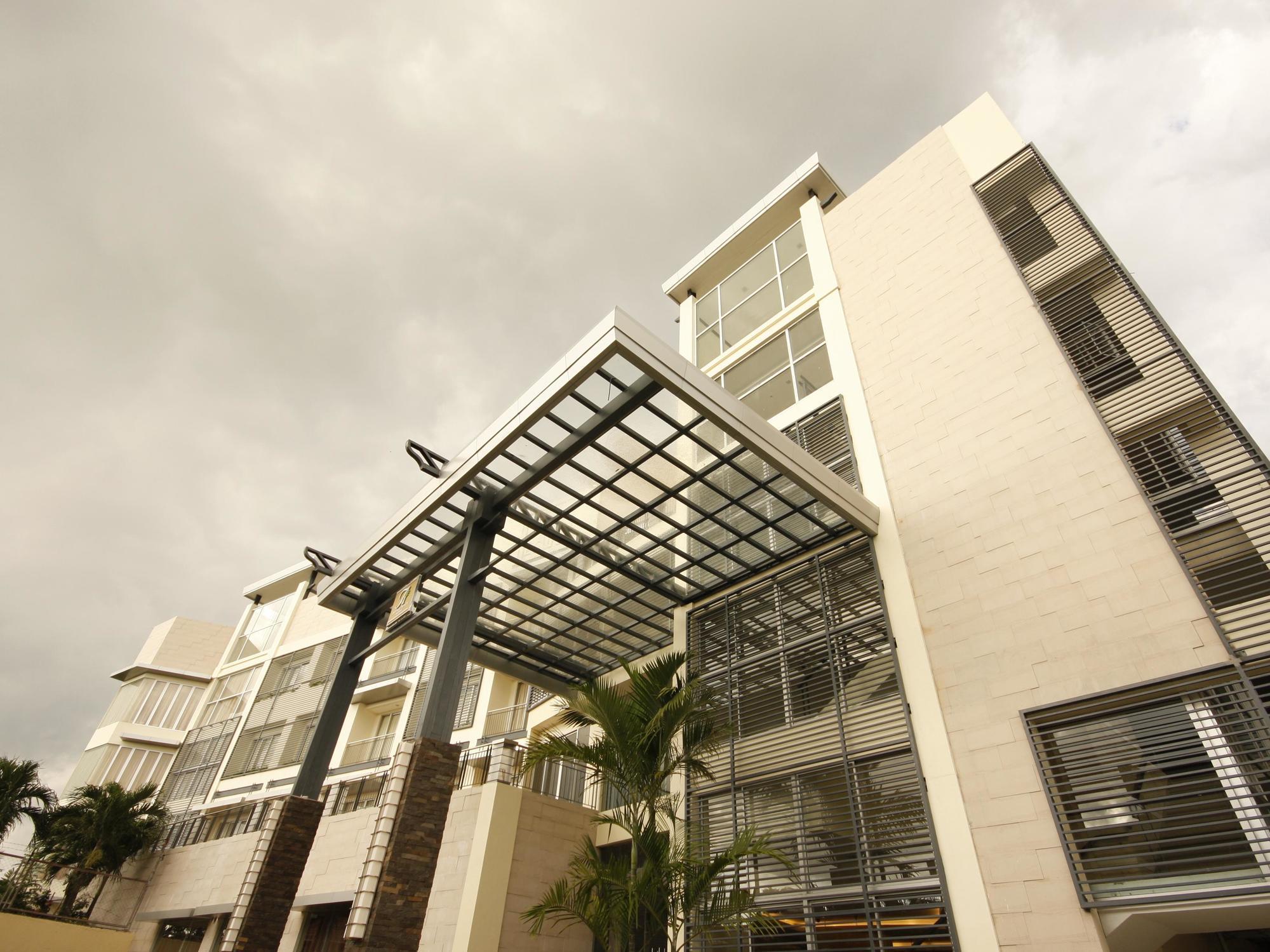 The Avenue Plaza Hotel Naga  Eksteriør billede