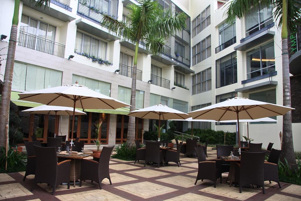 The Avenue Plaza Hotel Naga  Eksteriør billede